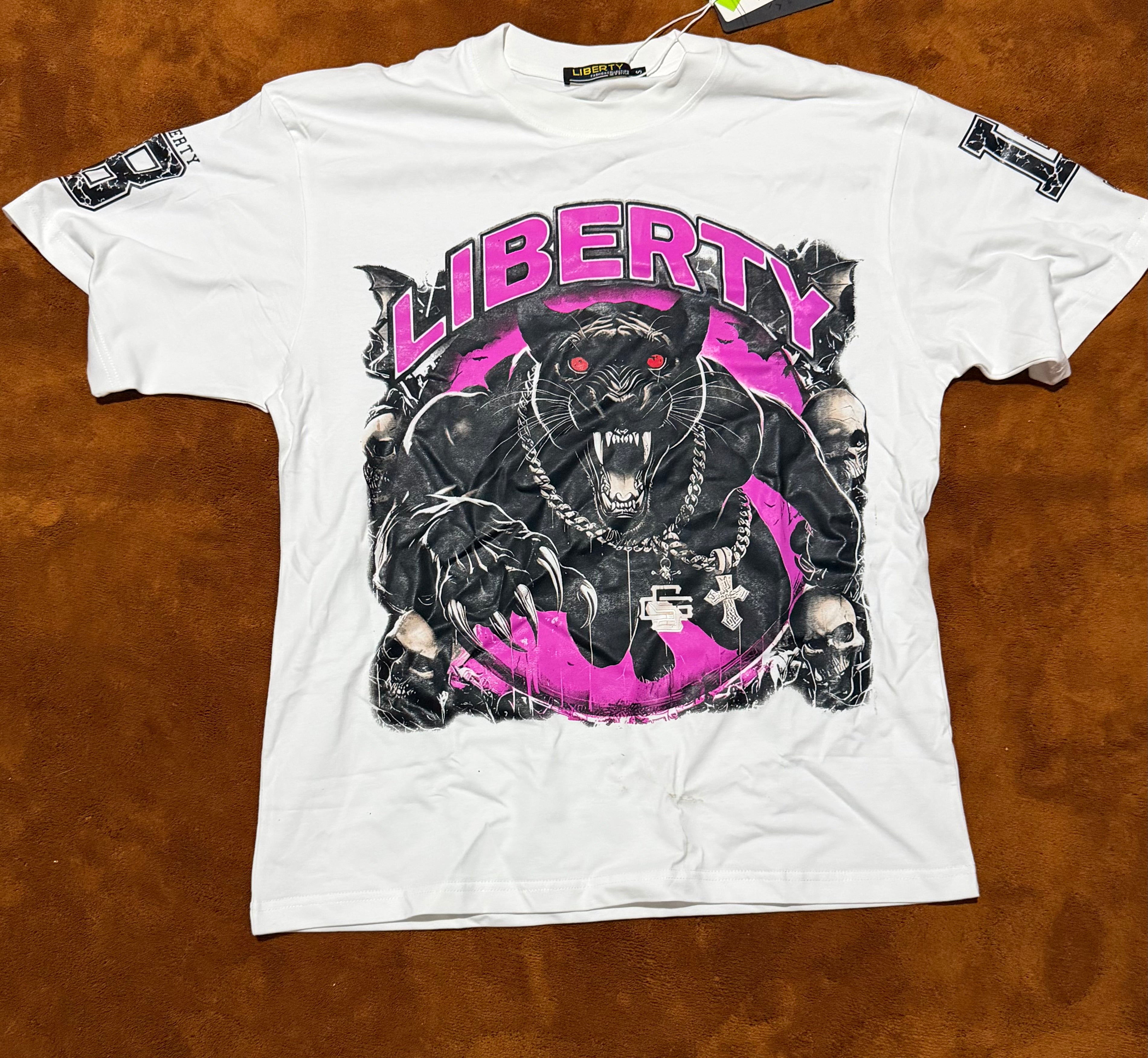 Liberty tee